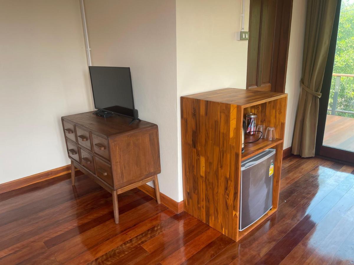 Banmai87 Guest House บ้านไม้87 เกสต์เฮ้าส์ Phra Nakhon Si Ayutthaya Exterior photo