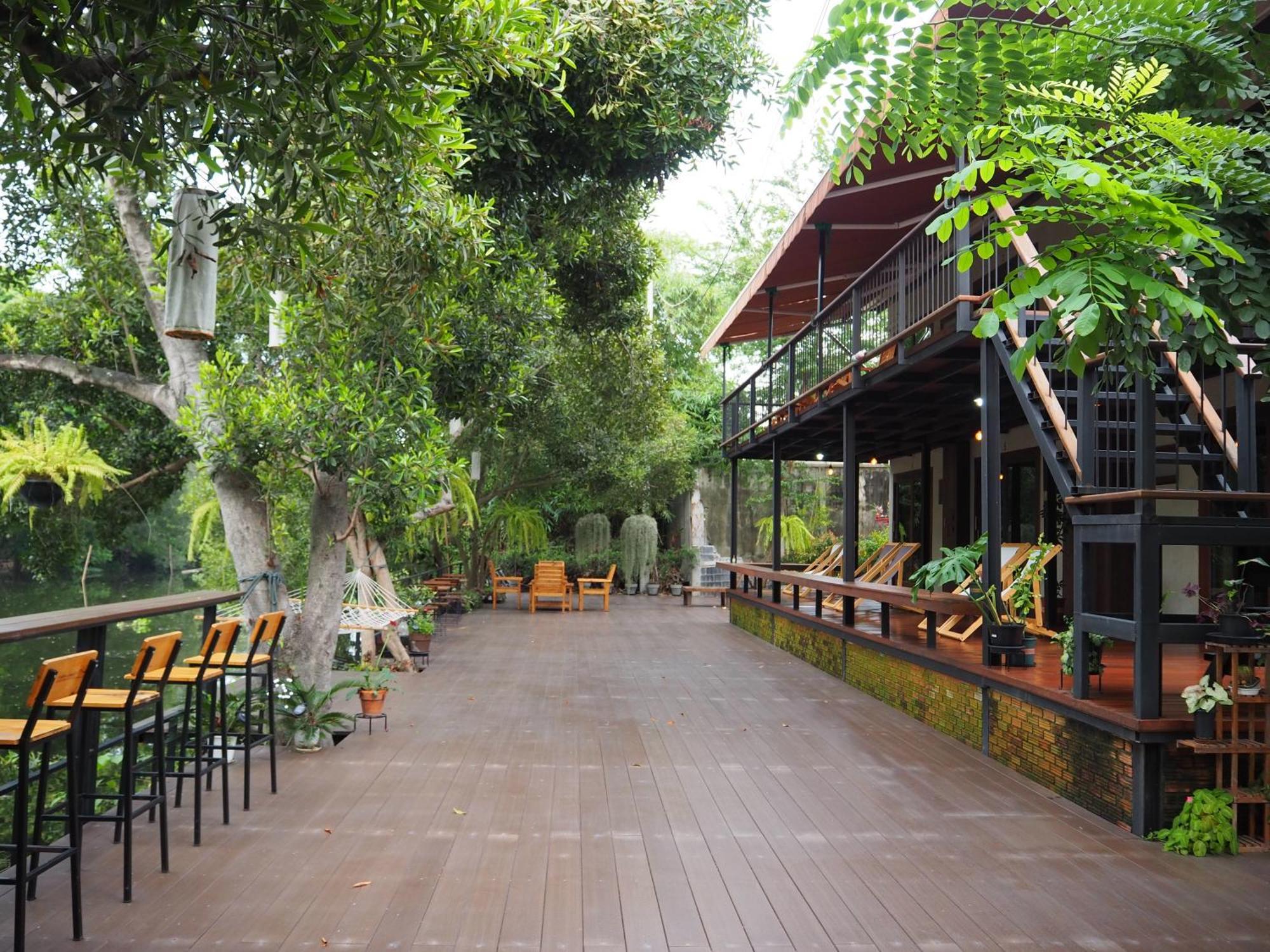 Banmai87 Guest House บ้านไม้87 เกสต์เฮ้าส์ Phra Nakhon Si Ayutthaya Exterior photo